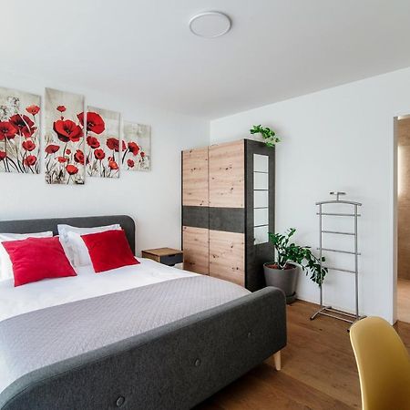 Linda Terrace By Quokka 360 - Modern One-Bedroom Flat With Sun Terrace Locarno Exterior photo